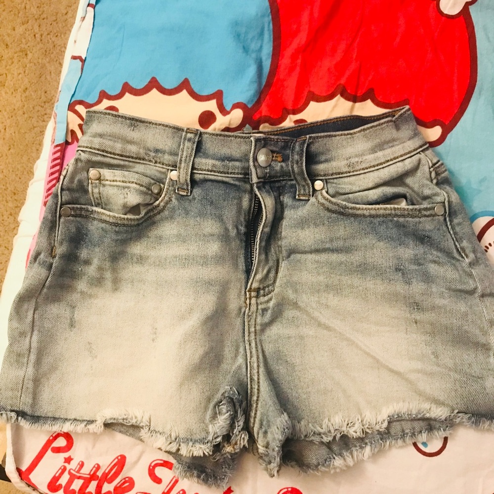 Pink shorts